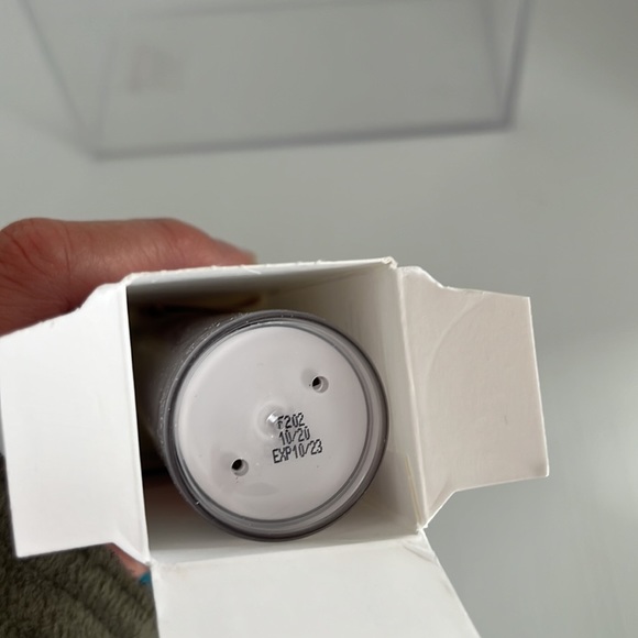 Avene A-Oxitive antioxidant water-cream brand new in box - Picture 8 of 8